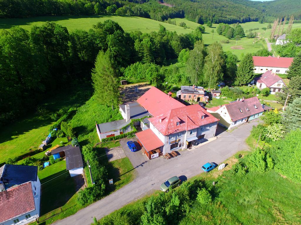 Pension Vzlet S Telocvicnou Lázne Libverda Exterior foto